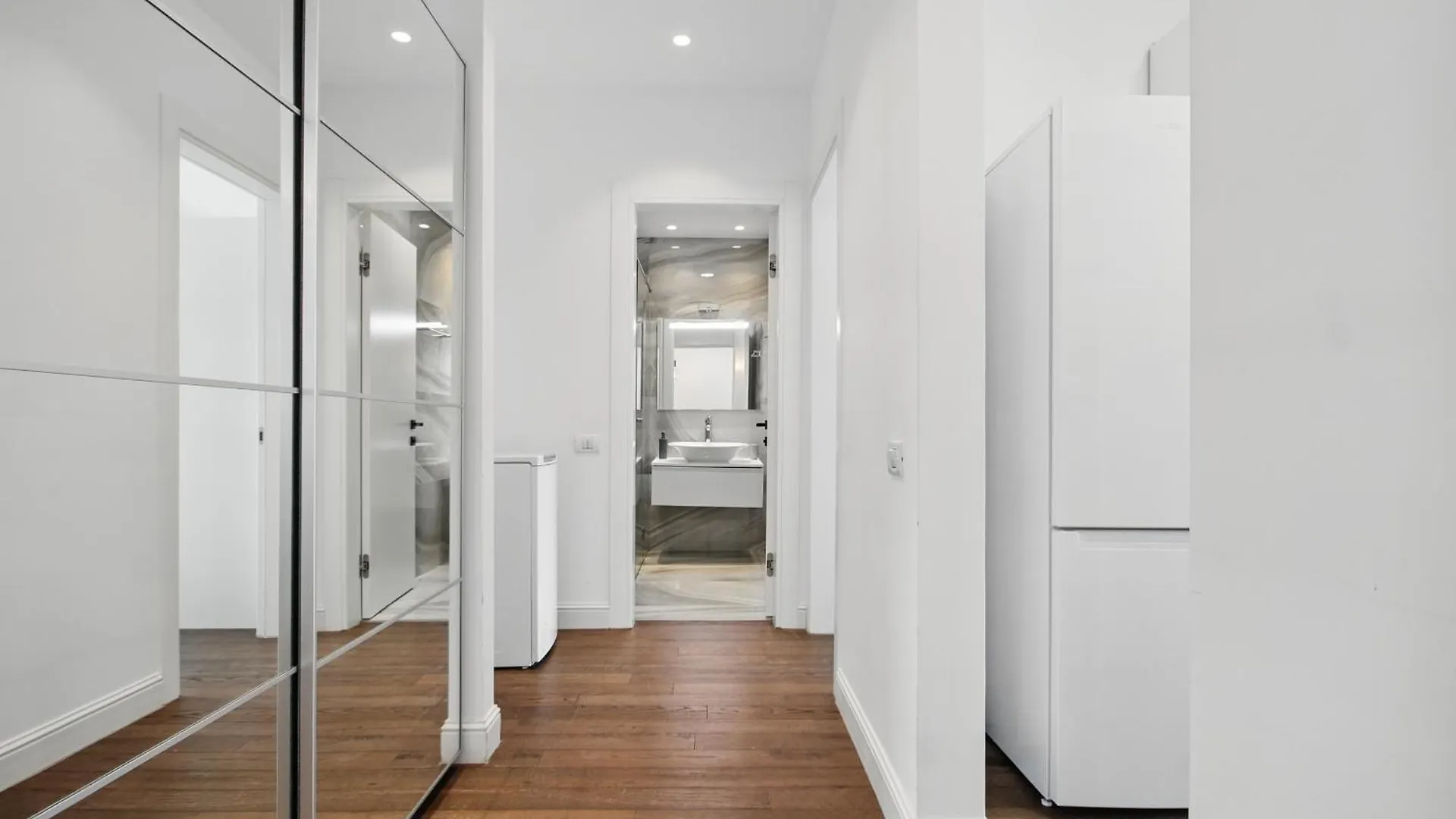 Victoriei Luxury Apartments Bucharest