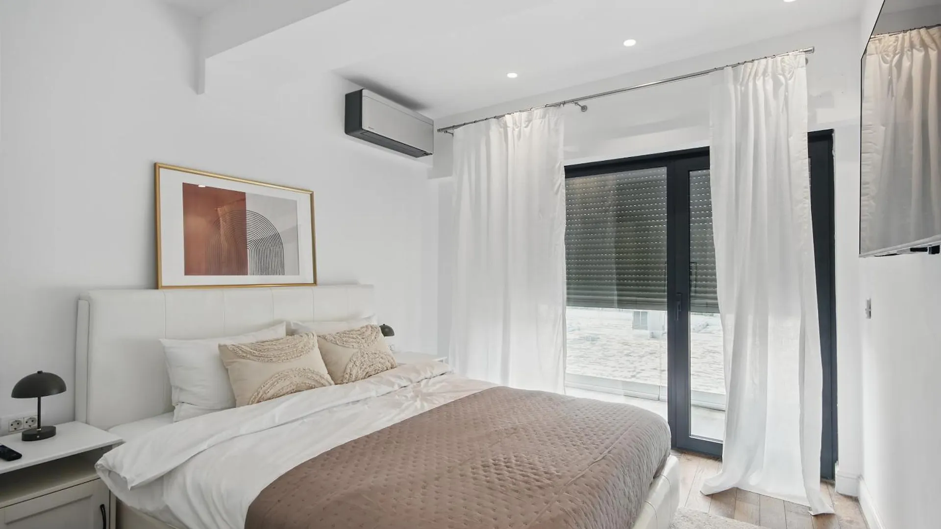 Victoriei Luxury Apartments Bucharest