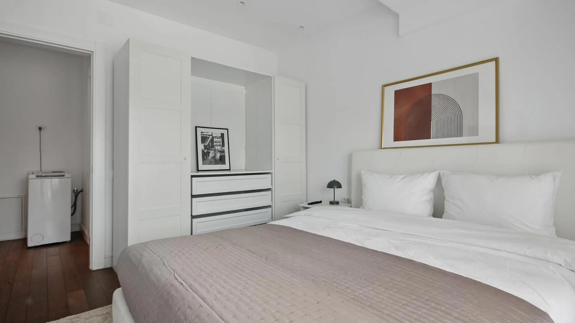 Victoriei Luxury Apartments Bucharest