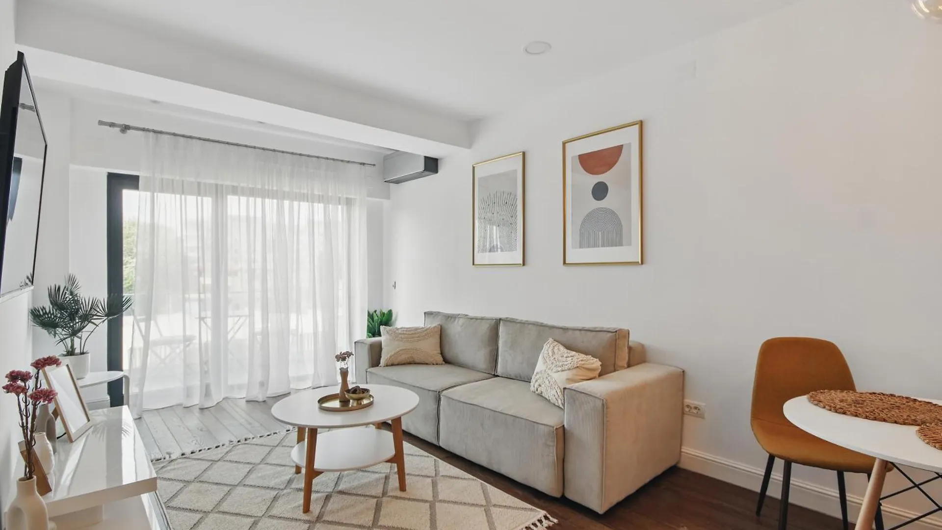 Victoriei Luxury Apartments Bucharest