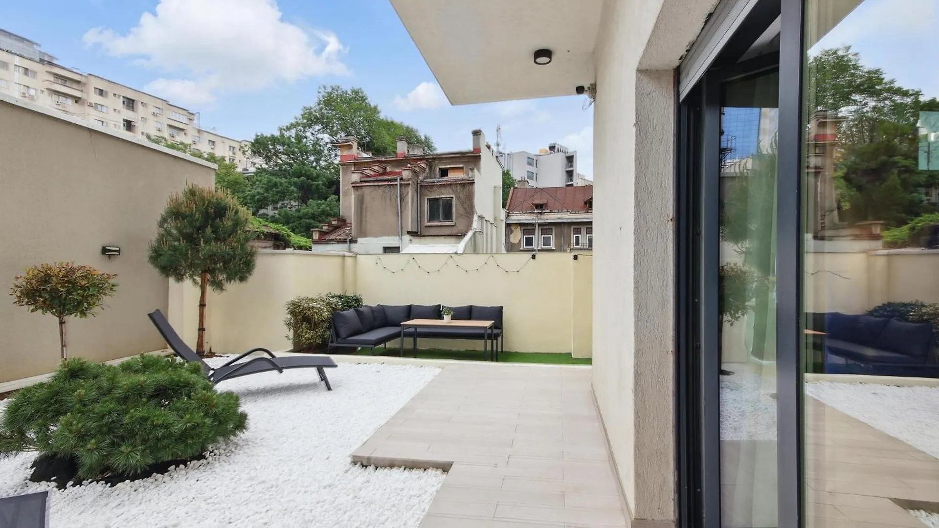 Victoriei Luxury Apartments Bucharest Romania